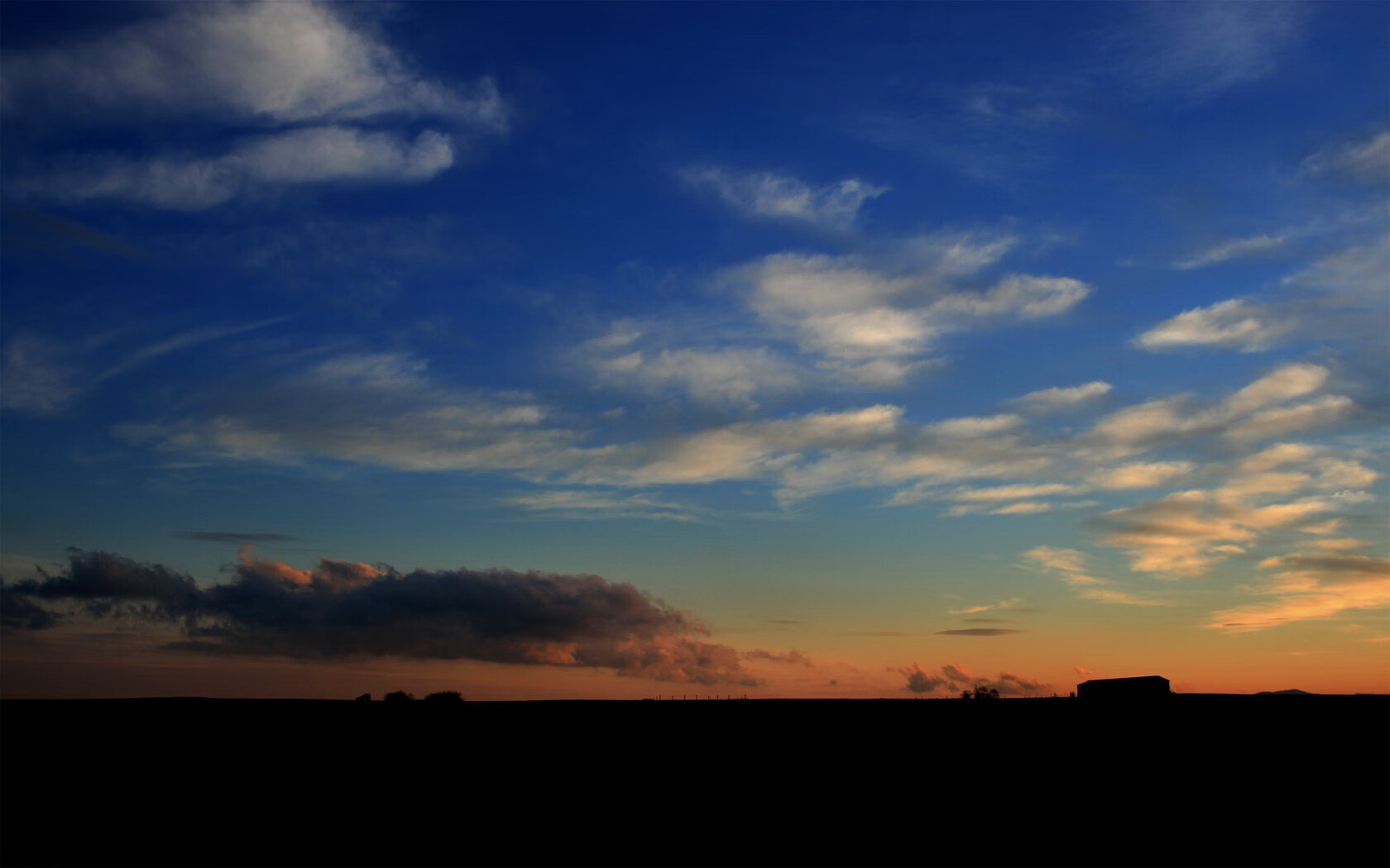 开云体育2026-沙漠鏖战绿鹰折翼，卡拉斯科一己之力加冕全场最佳
